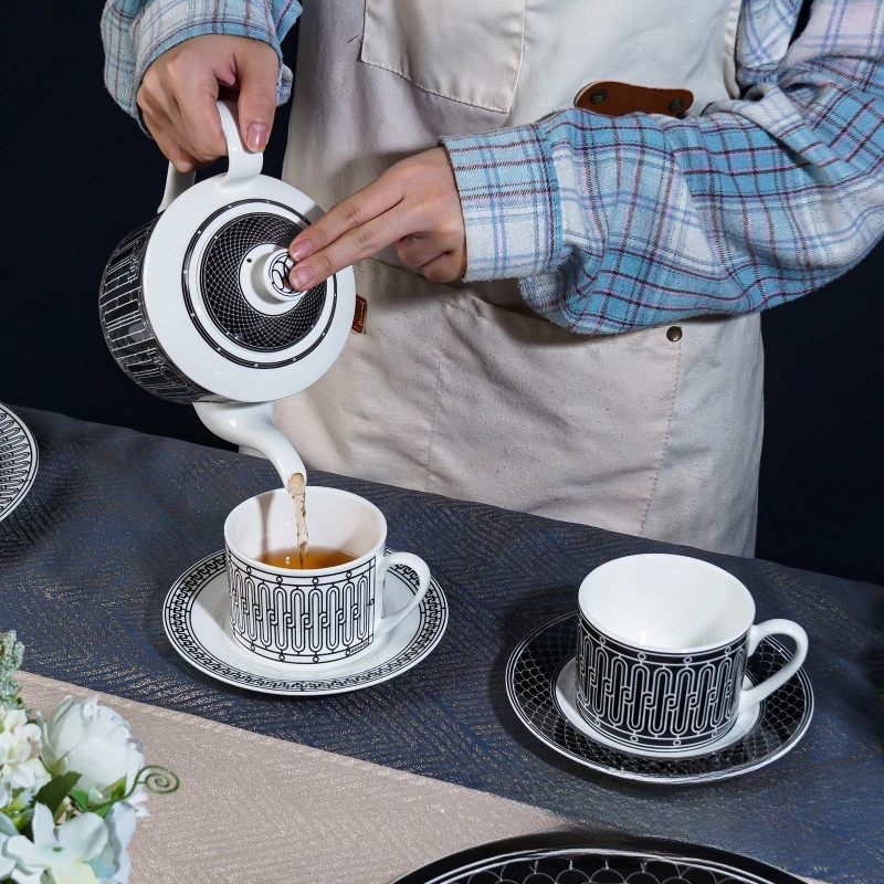 Coffee Tea Set Up - Простой чайный сервиз в европейском стиле,