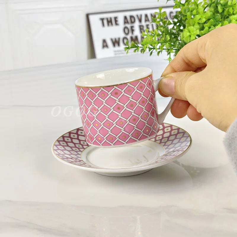 Ближневосточный и европейский  – обзор и цена Espresso Cup Saucer